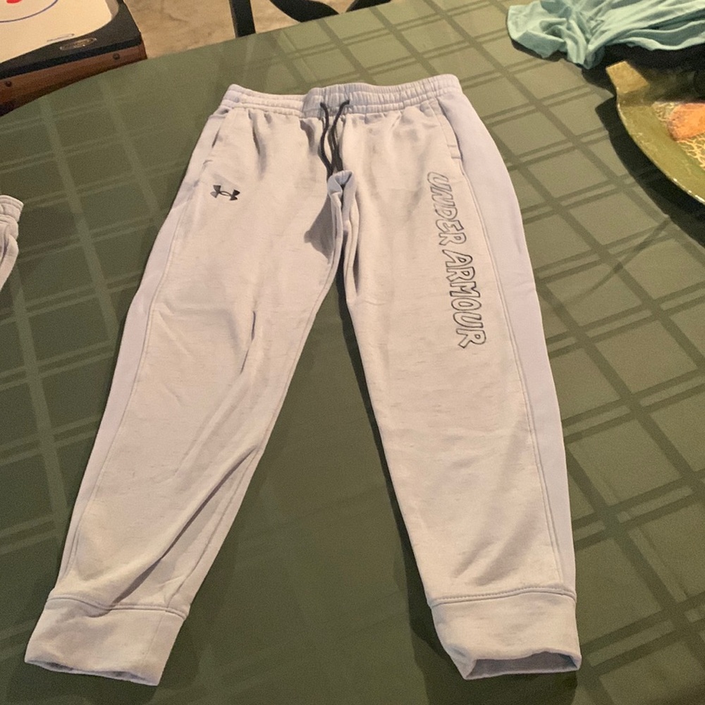 Youth under armour boys XL joggers